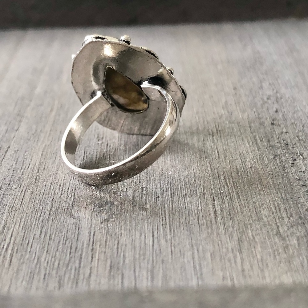 Labradorite gemstone ring - Picture 4 of 4